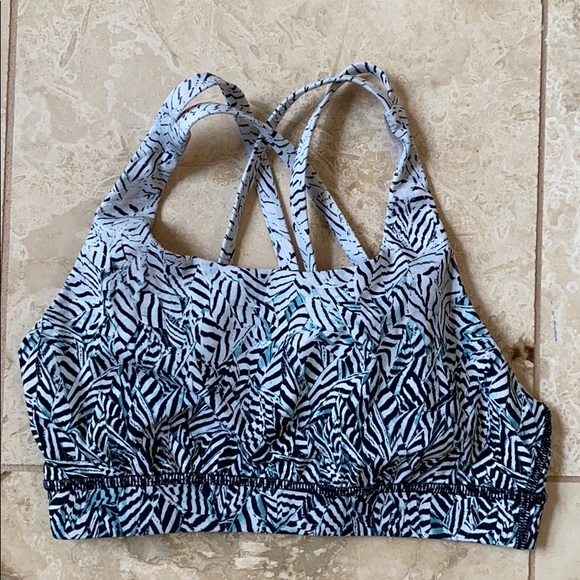 Lululemon Energy Bra size 4 - Picture 1 of 3